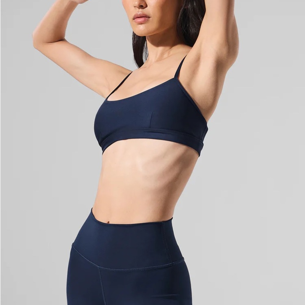 ALO Yoga Deep Blue airlift set